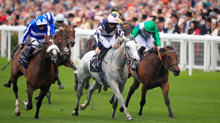 Lord Glitters on track to win the 2019 Queen Anne Stakes at Royal Ascot