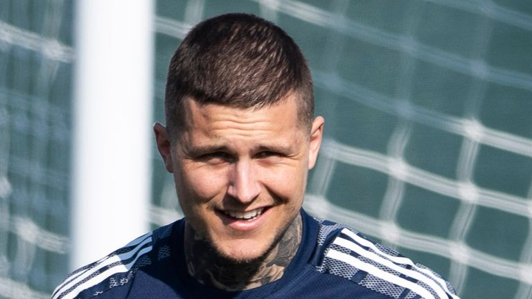 Lyndon Dykes ready to play against Austria after returning to training in Scotland