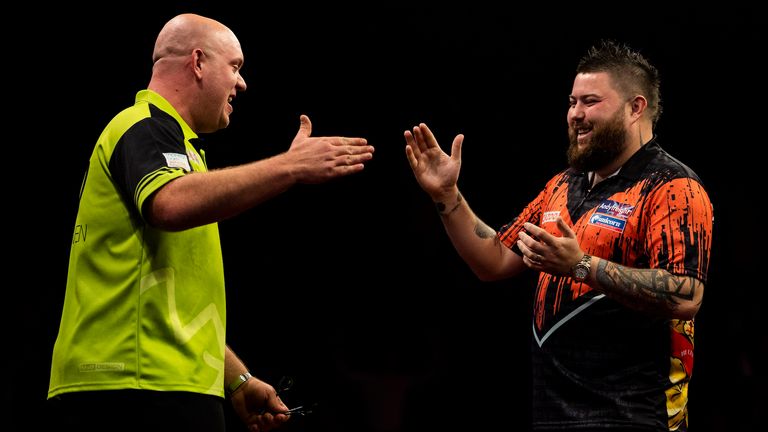 The best action of the fifth night of the Premier League in Brighton as Van Gerwin scores a winning streak
