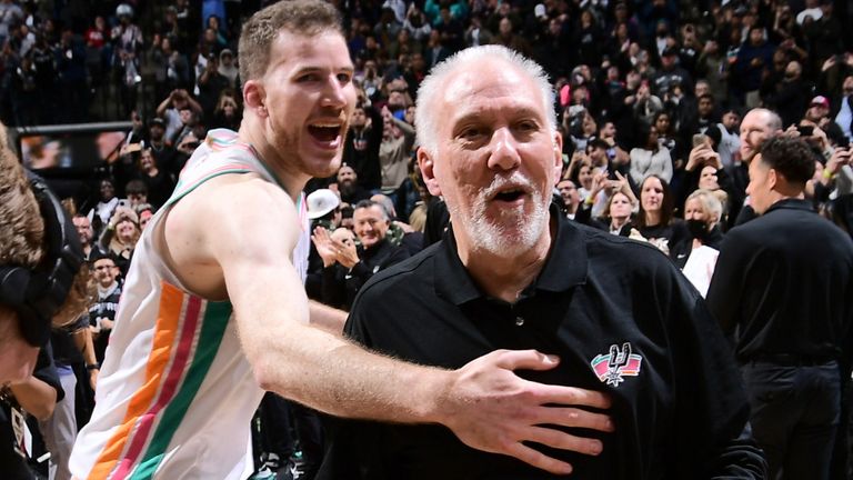 San Antonio Spurs congratulate Greg Popovich on winning Game #1,336