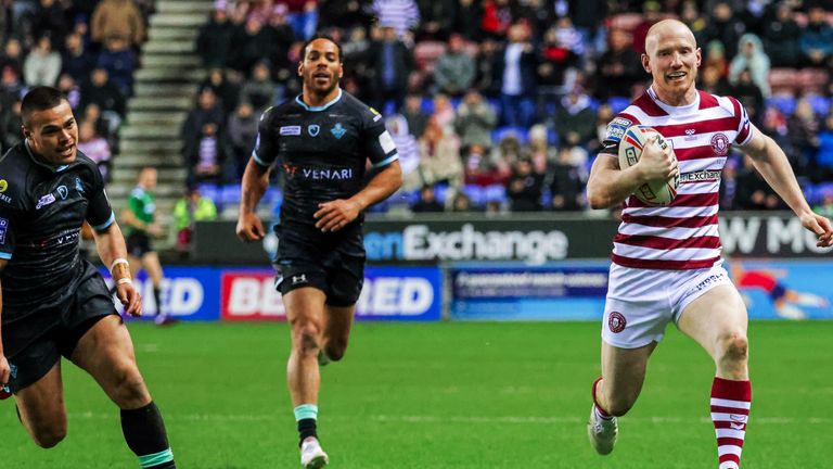 Highlights of the Premier League match between Wigan Warriors and Huddersfield Giants
