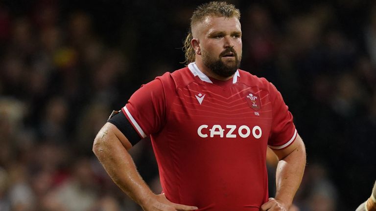 Wales Thomas Francis starts after passing return-to-play protocols for concussion 