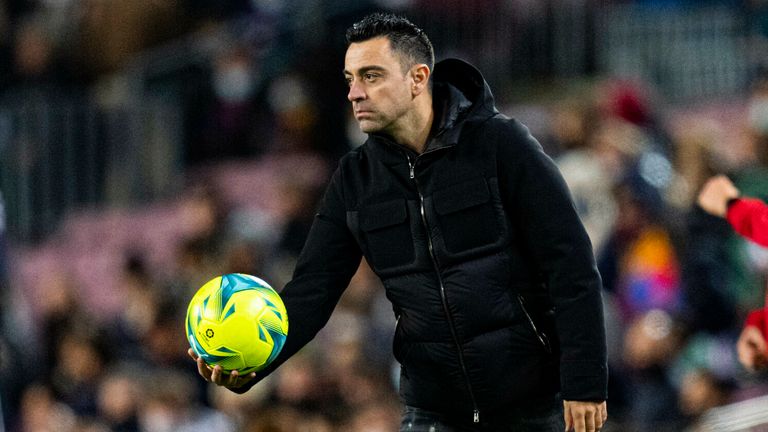 Xavi on the touchline during Real Betis' loss